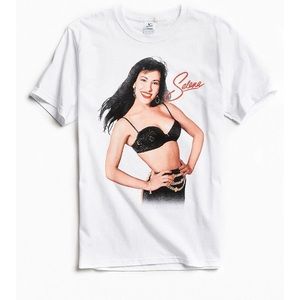 NWOT Selena Signature Tee